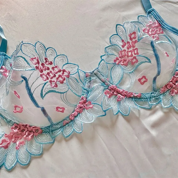 High Quality New Ultra-thin, Sponge Free Transparent Lace Women's Sexy Lingerie Set
