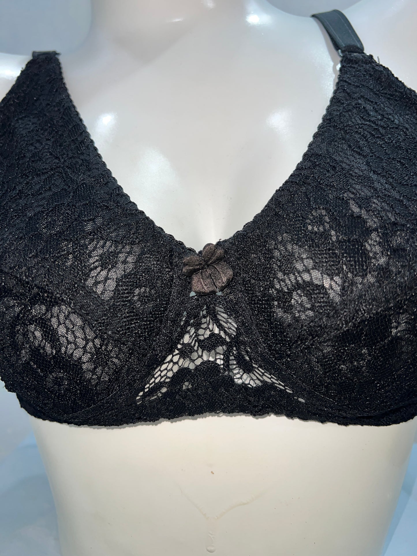 Black Elegance Lace + soft net Plus Size Full Support Bra