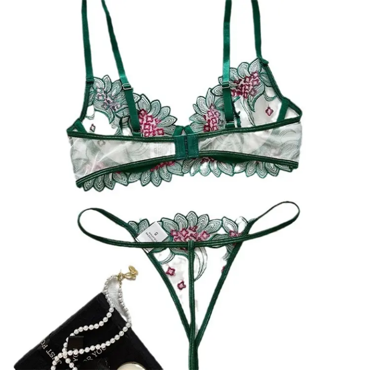 High Quality New Ultra-thin, Sponge Free Transparent Lace Women's Sexy Lingerie Set