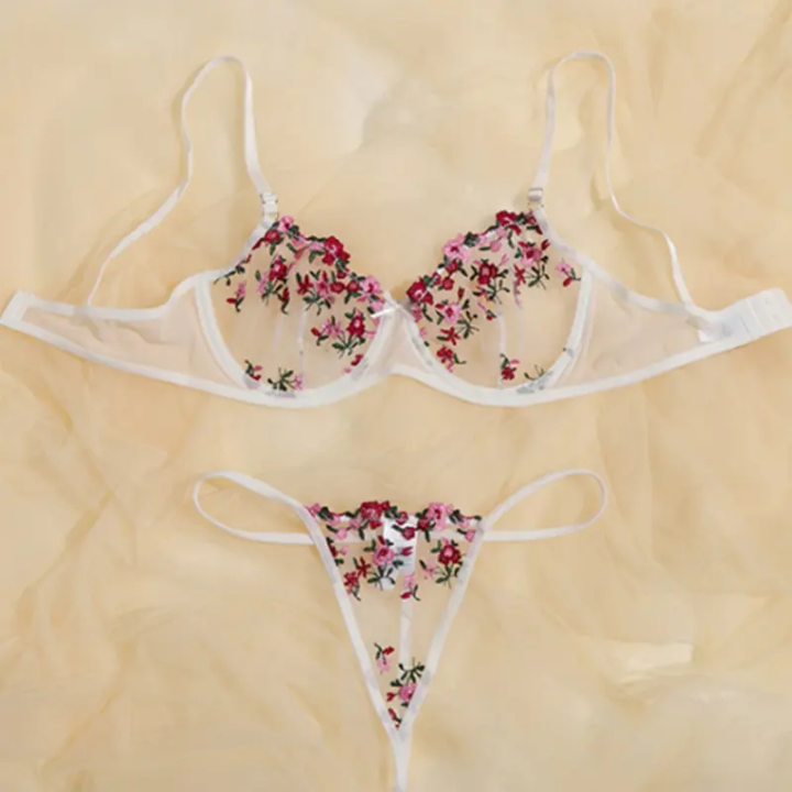 Transparent Romantic 2-Piece Intimate Wear