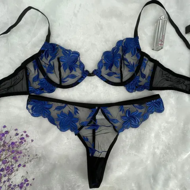 Mature Lady Pretty Embroidery Black Floral Sexy Lingerie Nightwear Bra Set