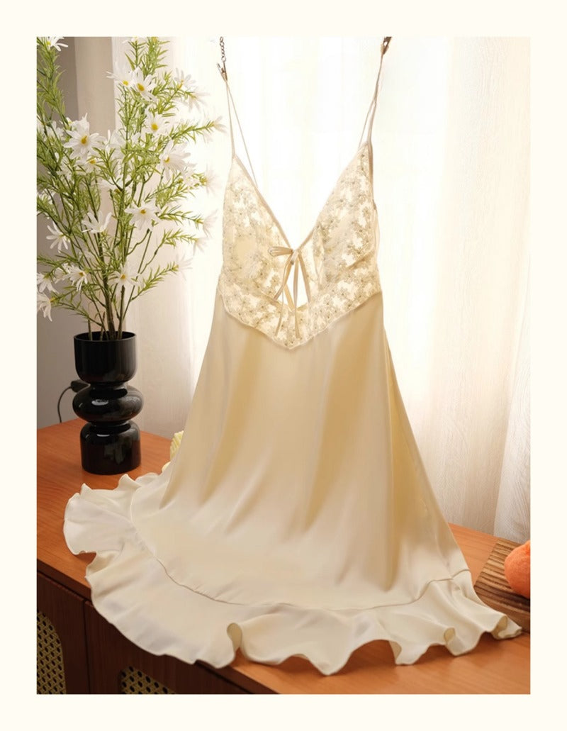 Sexy Women's Pajamas Ice Silk Pajamas Daisy Lace Suspender Nightdress with Chest Pad Nightgown Seduction Lingerie Underwear