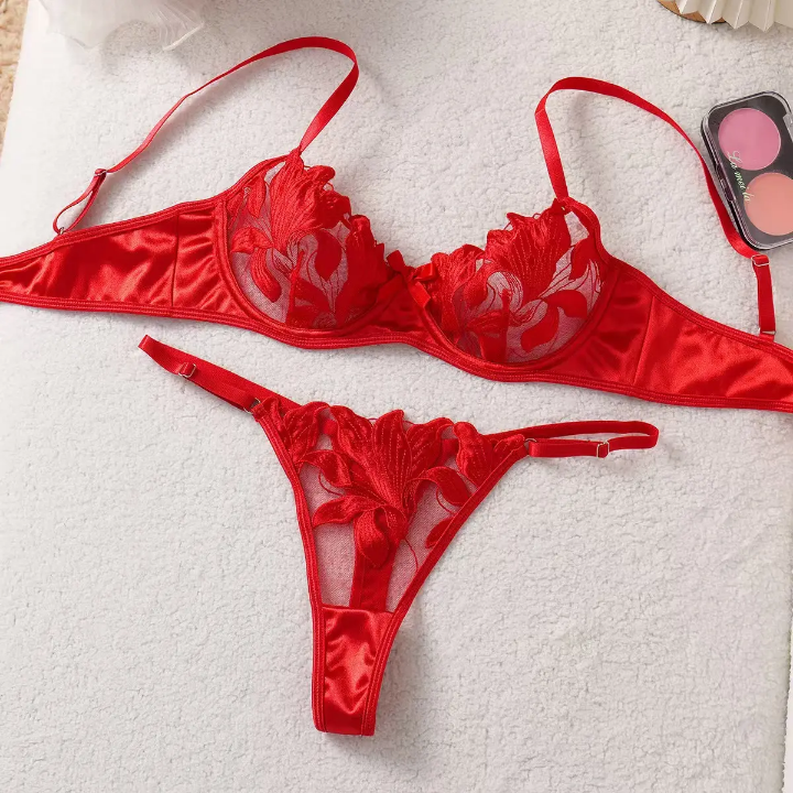 Elegant Lace Silk Splicing Hot Selling Women Sexy Lingerie With Flower Decoration