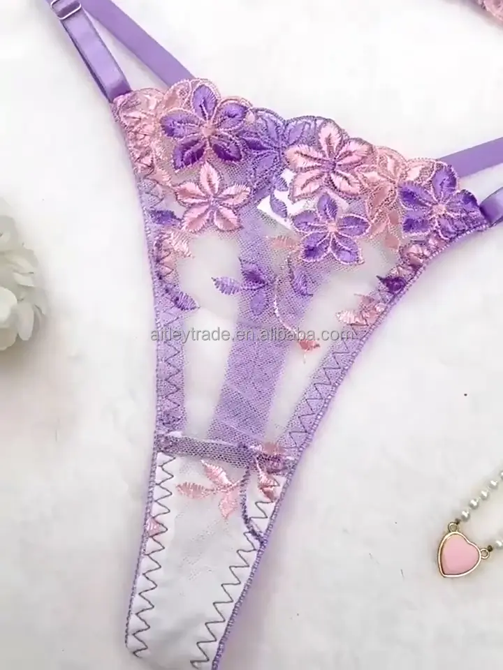 Women's Corset Bra Set Sexy Nightwear Bodysuits With Lace Decoration Bra Set